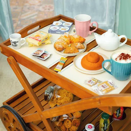 Alojamento de Acomodação e Pequeno-almoço Beb Omare